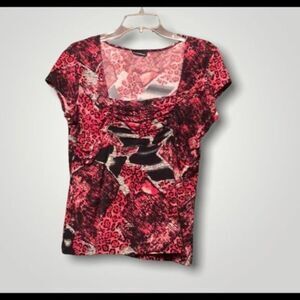 ⭐️Initiatives square neck top